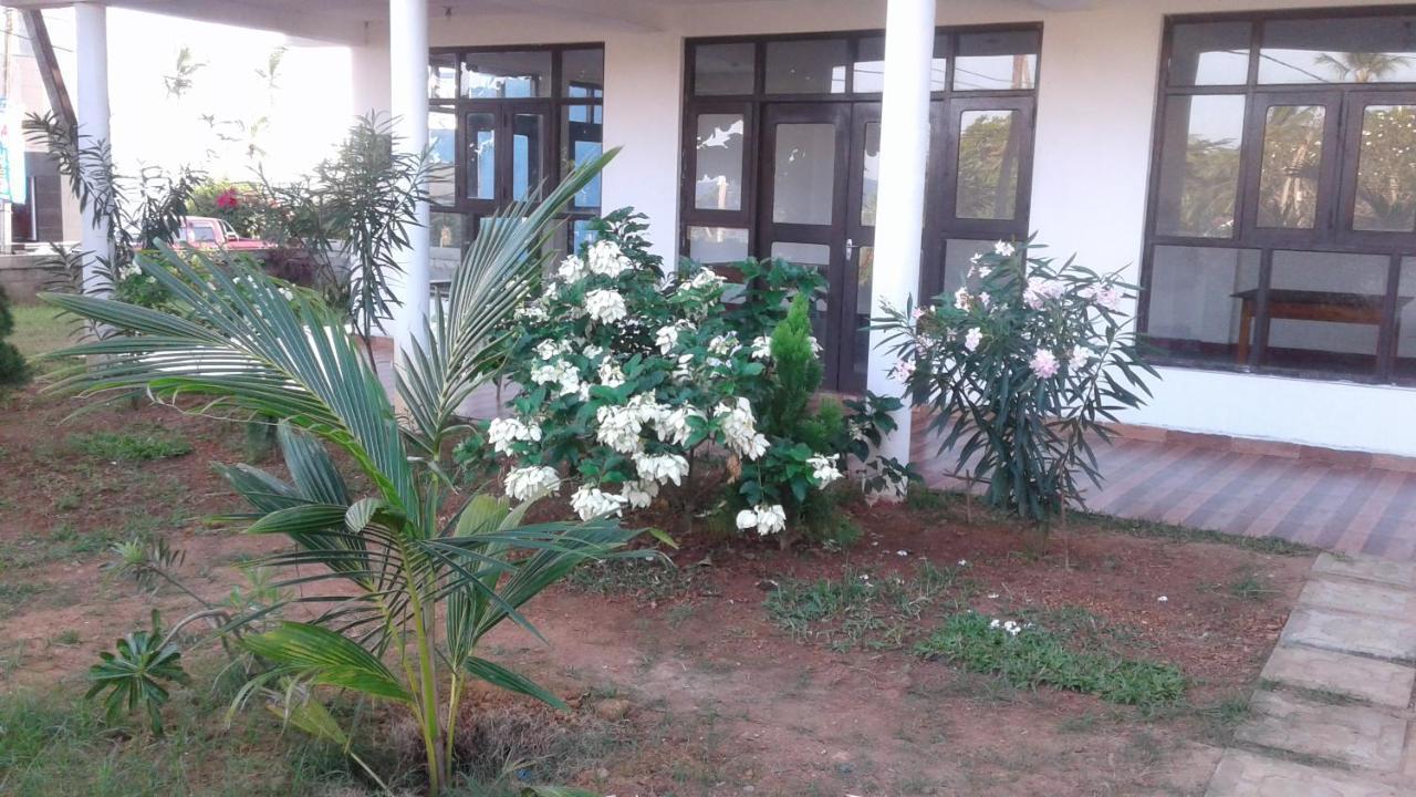 Masha Beach Inn Tangalle Exterior photo
